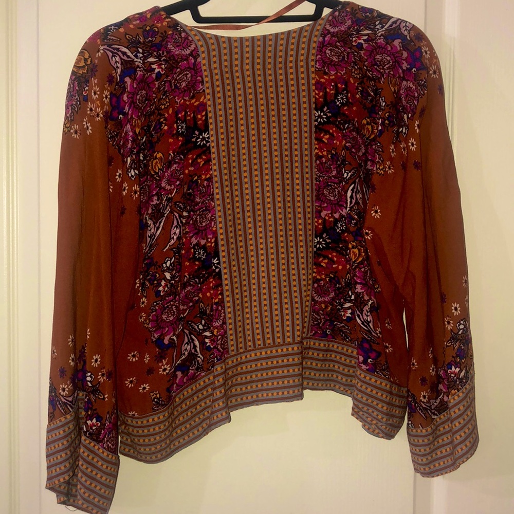 Free People Mix n Match Bell Sleeve Top size: S - Picture 4 of 4